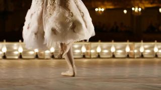 Michalina Olszanska - Koronatsiya s01e01-04 (2019)