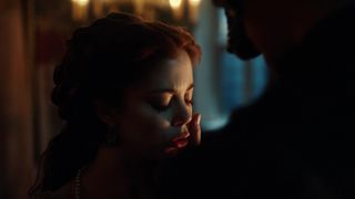 Charlotte Hope, Stephanie Levi-John â The Spanish Princess s02e01 (2020) celebs hot movie scene