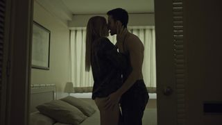 Alina Nastase, Eleonora Wexler - La Valla s01e03 (2020) celeb hot movie scene