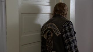 Kim Dickens nude – Sons of Anarchy s06s03 (2013)