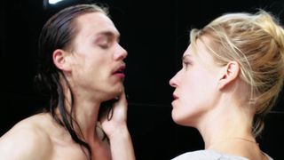 Emmeli Stjarnfeldt nude - Surrogate s01e07 (2017)