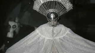 Sensual Burlesque. Yazz - Metropolis