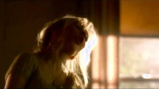 Christina Aguilera - Something's Got a Hold On Me (Burlesque) (Official Vid)