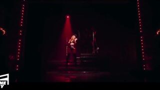 Burlesque: Ali Saves The Flash (Kristen Bell, Christina Aguilera HD VIDEO SEQUENCE)