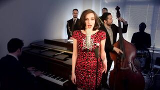 No Diggity - Antique Jessica Rabbit- Fashion Blackstreet Decorate ft. Ariana Savalas