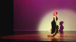 ABQ5F A2S2 Dottie Dynamo ~ Crawling The Walls