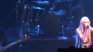 The Pretty Reckless - Goin' Down en Argentina 29-07-2012