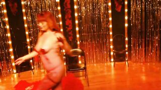 Lou Foxx Burlesque - Bare nine