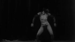 Nora the Shuddering Chest ** Bare Burlesque