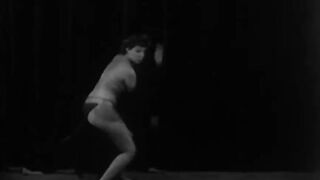 Nora the Shuddering Chest ** Bare Burlesque