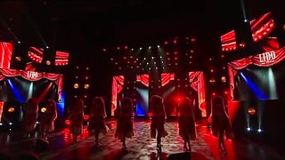 LIDO de Paris - "C'est magique"