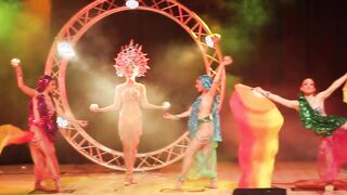 Paris Rêverie - Revue Cabaret