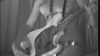 The Ladybirds - Denmark Bare-Breasted Cangue. Live from Siena (Italy) 1977