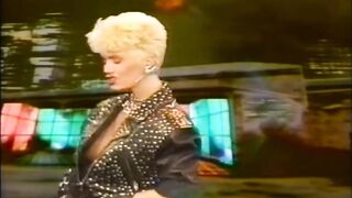 Denise & the Beastie Gals-Esta Noche