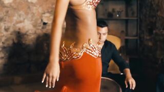 Hot Belly dance. Didem Stomach Dance in Sound Tracker (Sami Yaffa Sexy)