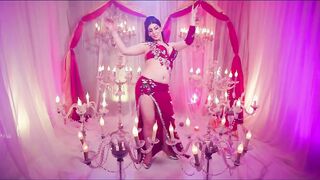 اقوى رقص ساخن للراقصه خلود على ام كلثوم (نسيت النوم )