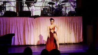 Medianoche with Achilles' Last Cangue