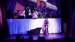 Sydni Deveraux- You Shook Me feat. Achilles' Last Neck Corset