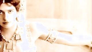 MATA KHARI MOVIE. HOT LOVE DANCE to a beautiful Arabic song