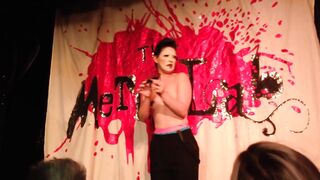 Lolo Brow at the dark-hued cap