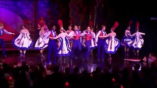 Moulin Rouge Féerie - Showgirls