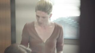 Olivia Cote nude - Zak s04e10 (2014) TV Naked Pussy Scene