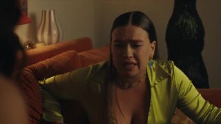Ana Rujas, Sarah Benavente, Clara Sans - Cardo s01e04-05 (2021) TV SHOW Hot Scenes