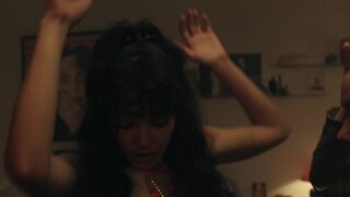 Ana Rujas, Sarah Benavente, Clara Sans - Cardo s01e04-05 (2021) TV SHOW Hot Scenes