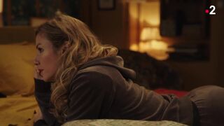 Maud Baecker, Isabelle Vitari, Nadia Roz - L'amour presque parfait s01e01-06 (2022) Naked TV Show Scene
