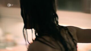 Sophie Lutz - Spreewaldkrimi s02e04 (2022) Nudity Celebs