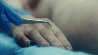 Toni Collette - The Staircase s01e01e03 (2022) Nude Movie Scene