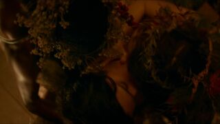 Ella Purnell, Jasmin Savoy Brown - Yellowjackets s01e09 (2022) Naked TV Series