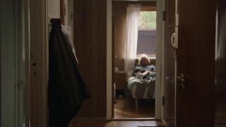 Elli Rhiannon Müller Osborne - Ida tar ansvar s01e01-08 (2022) Hot Scenes of Series