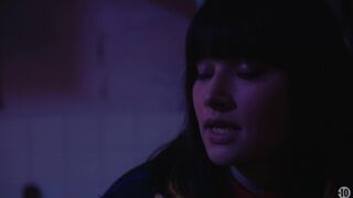Ayumi Roux, Flavie Delangle - Skam s09e05 (2022) Lesbian Sex scene (TV SHOW)