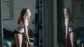 Agnieszka Grochowska - Hold Tight (Zachowaj spokój) s01e02 (2022) Naked Scene