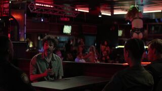 Willa Fitzgerald, Emily Fry, Maria Sten - Reacher s01e04-05 (2022) Topless Scenes