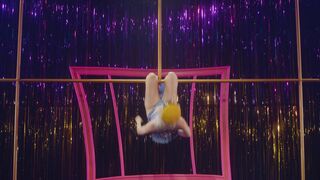 Rachel Brosnahan, etc - The Marvelous Mrs. Maisel s04e05-08 (2022) Sexy TV Movie Scene