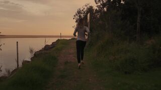 Toni Collette, Jessica Barden, Bella Heathcote - Pieces Of Her s01e01e02e05e08 (2022) Hot Actress TV Series