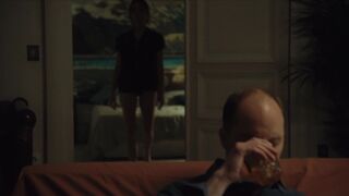 Ophelia Kolb - Ce que Pauline ne vous dit pas s01e03-04 (2022) Nude Celebs