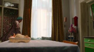 Svenja Jung, Luise Befort sexy - The Palace (Der Palast) s01e01-06 (2022)