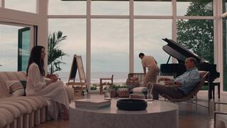 Anne Hathaway hot - WeCrashed s01e06e08 (2022)