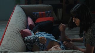 Ambra Angiolini, Anna Ferzetti nude - The Ignorant Angels (Le fate ignoranti) s01e02-08 (2022) Lesbian TV Movie Scene