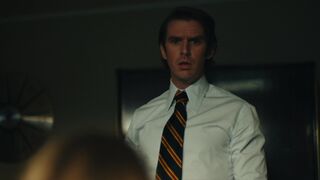 Allie Marie Evans nude – Gaslit s01e01 (2022)