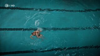 Julia Richter, Annette Frier nude sex - Ella Schon s05e02 (2022)