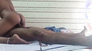 Indian Bhabhi Mona Gargling Her Paramours Man Sausage