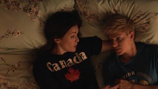 Mae Martin, Charlotte Ritchie super-steamy - Perceive Excellent s02e02-06 (2021) lovemaking episode