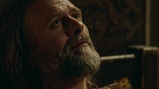 Mia Tomlinson - The Lost Pirate Kingdom s01e03 (2021) celeb booby movie