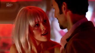 Jasmin Gerat - Nachtschicht s01e02 (2004) bare gigs