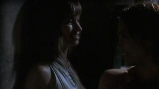 Rena Riffel, Nadine Heimann - Dante's Cove s01e01 (2004)