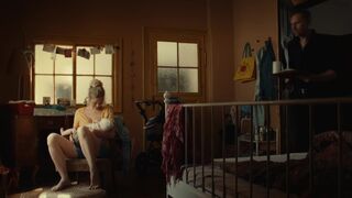 Hilde Dalik nude - Alles finster (2022)  s01e04